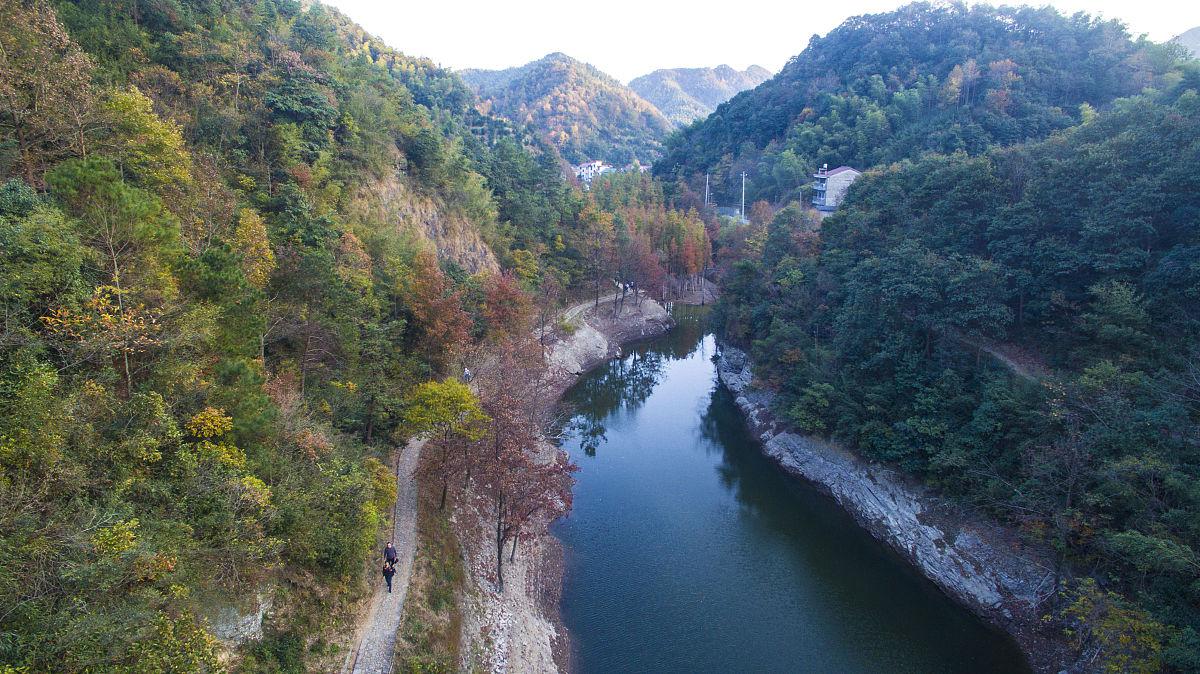 稽东镇雪窦岭图片