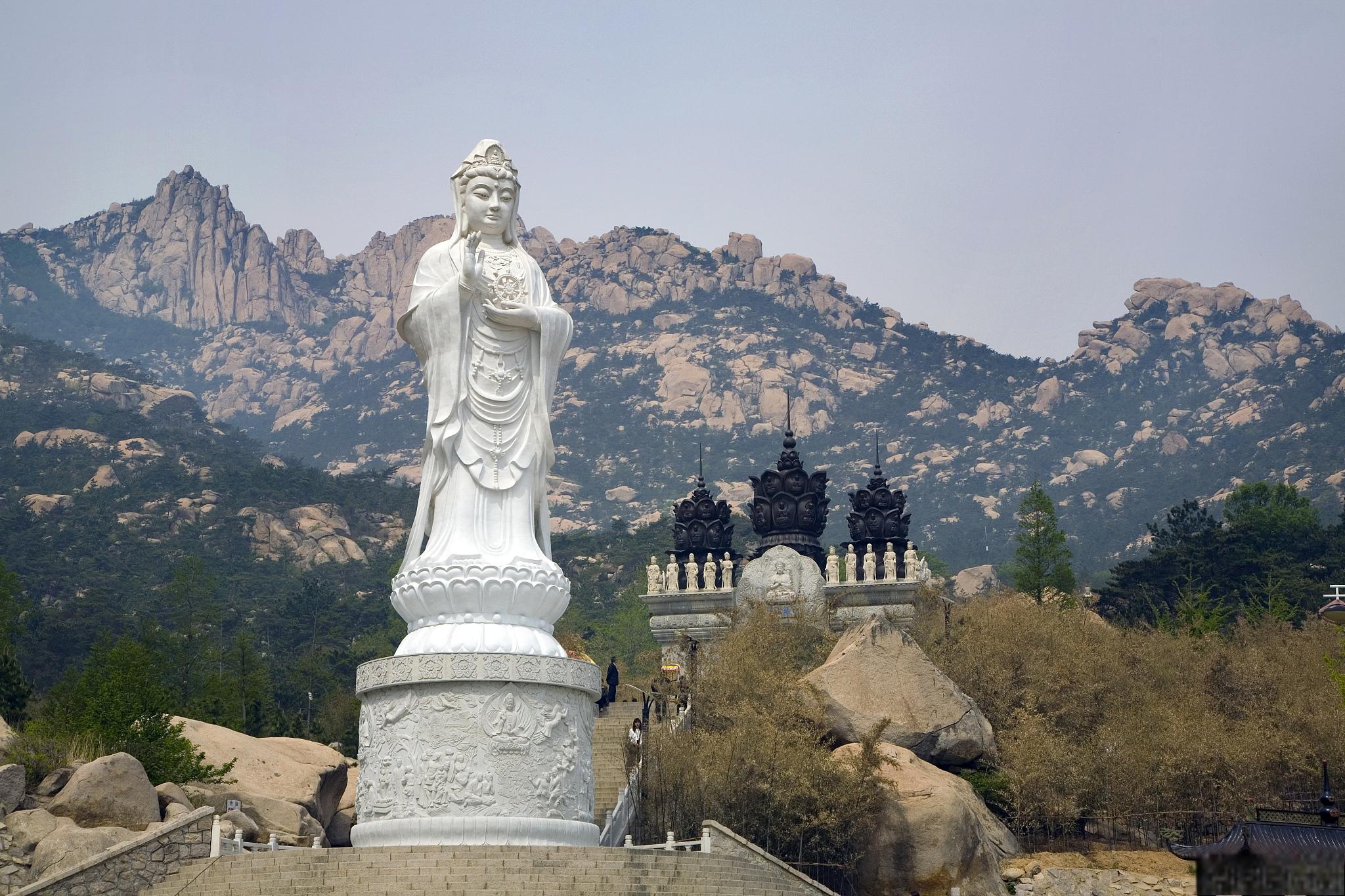 喳岈山风景区图片