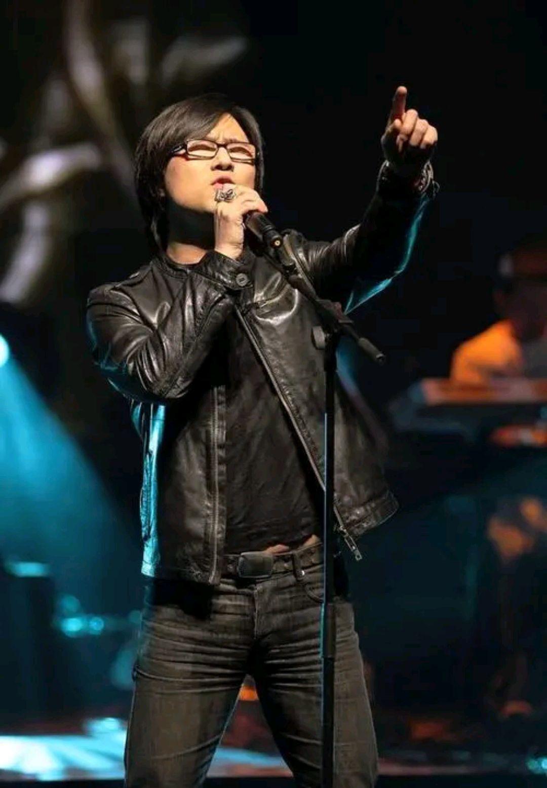 章子怡,汪峰结束婚姻生活 汪峰和章子怡在各自社媒宣布了他们离婚的