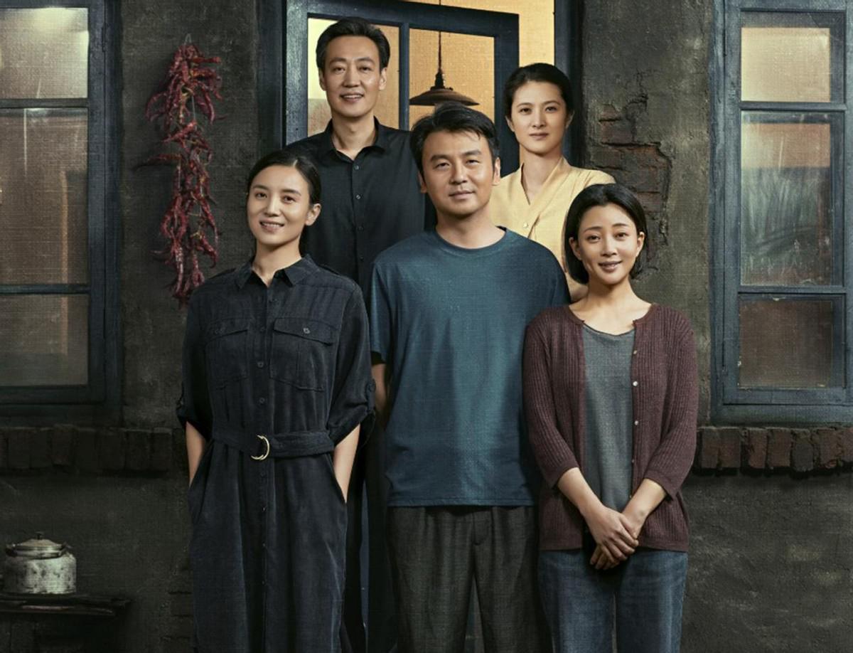 张嘉译携新剧《欢乐家长群》来袭 张嘉译携新剧《欢乐家长群》来袭,全