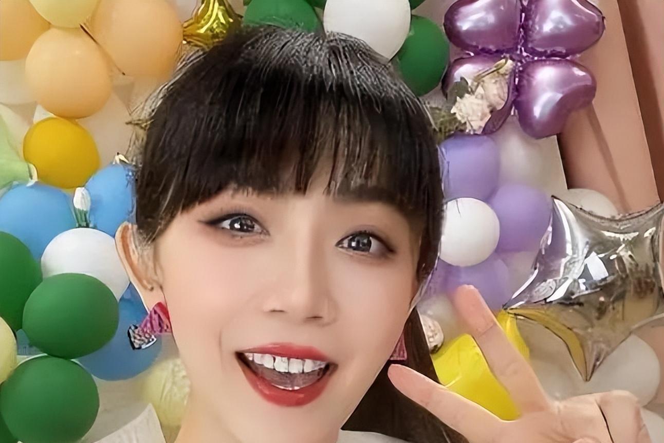 毛琳:不惧催婚压力 广东电视台的资深主持人毛琳,已经42岁了,却至今