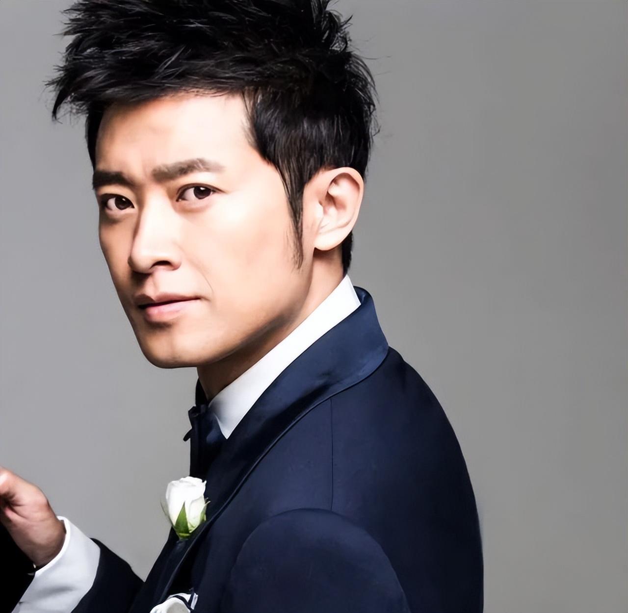 任泉:投资之神的成功与挑战 任泉和王京花是娱乐圈中的两位知名人物