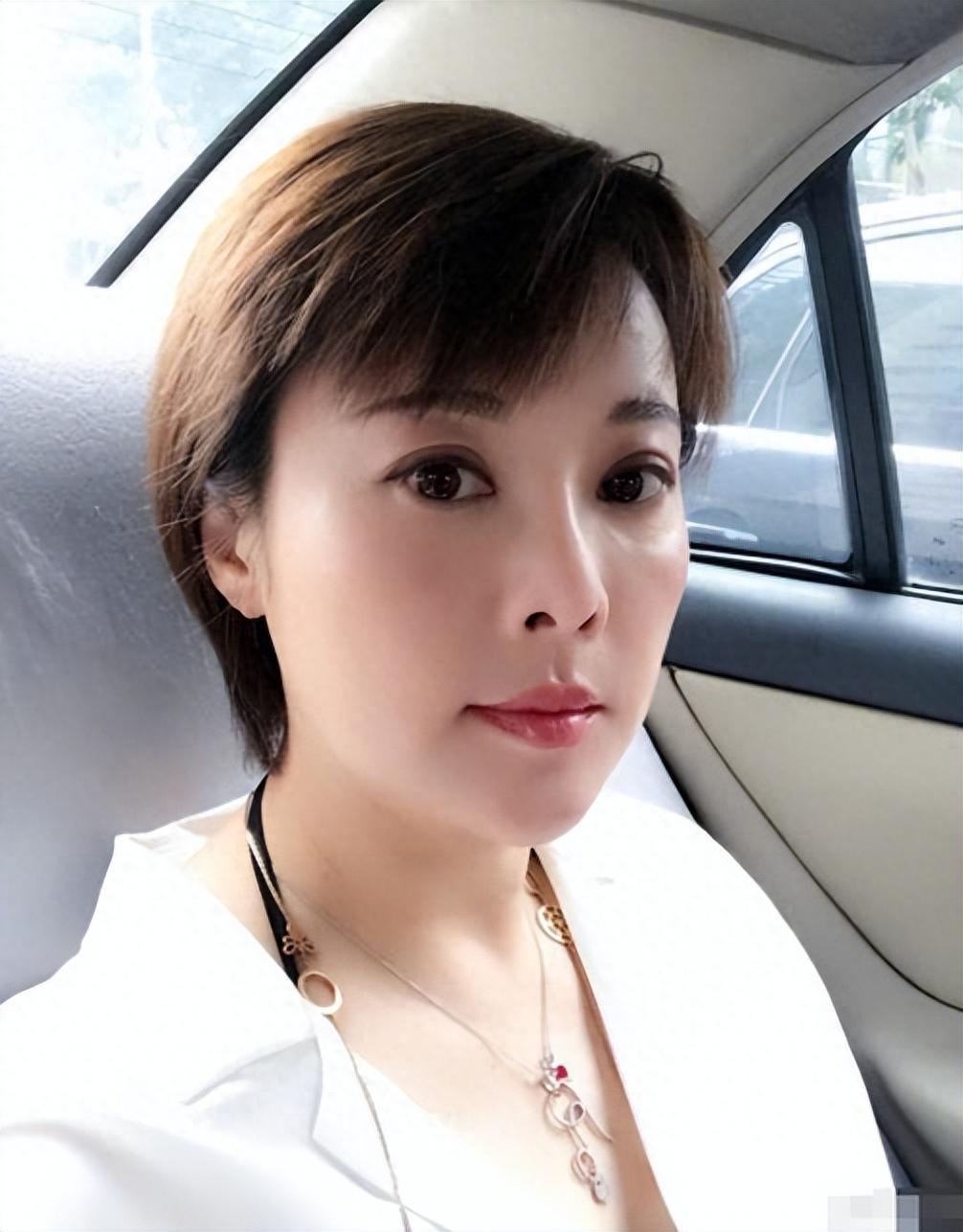 袁立:三婚自食恶果?