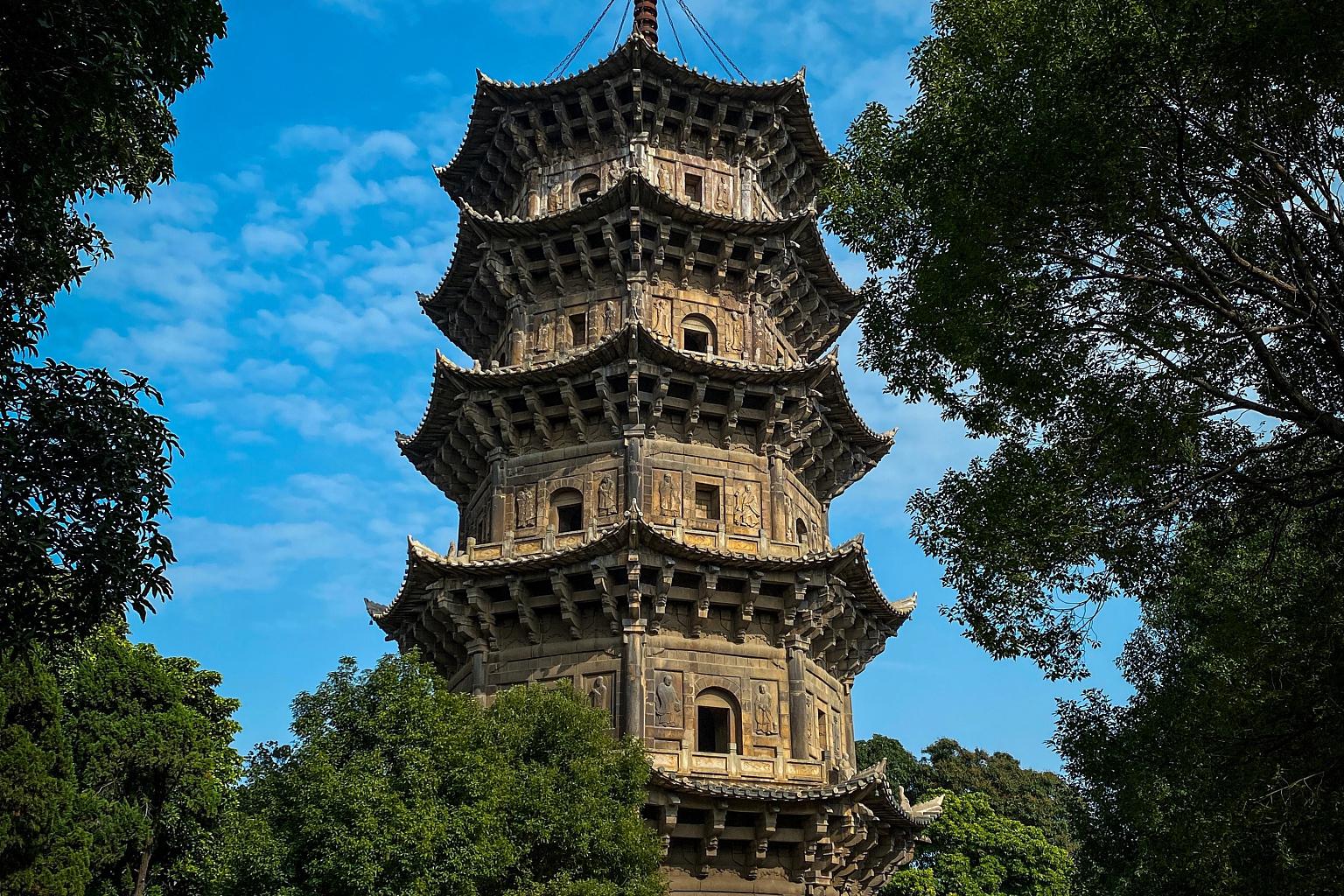 小西湖旅游攻略 小西湖是一个位于中国福建省福州市的旅游景点,因与