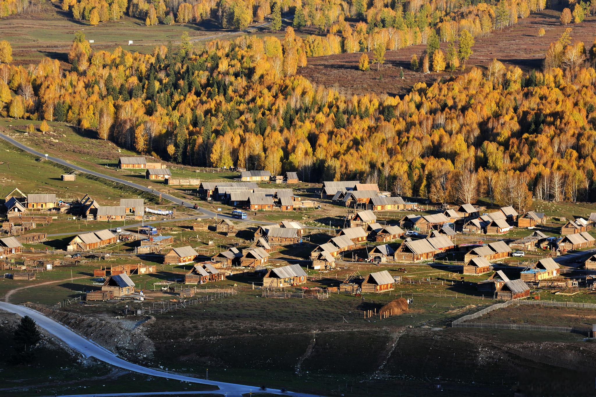 新疆沙漠景观大盘点 新疆的沙漠,汇聚了中国面积最大的沙漠景观,其中