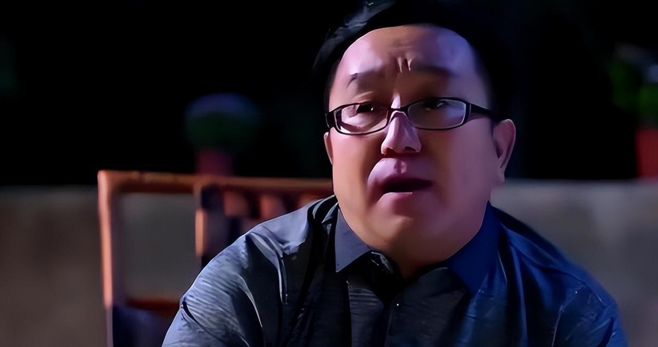 演员句号:二婚娶小11岁丫蛋为妻 小品演员句号,二婚娶小11岁丫蛋为妻