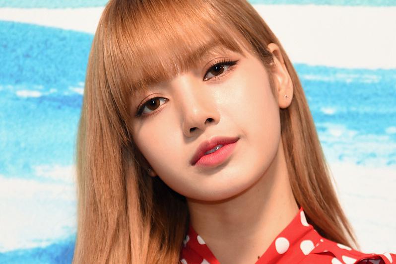 韩国歌手lisa将在疯马秀舞台上引爆热潮 blackpink成员lisa即将在巴黎