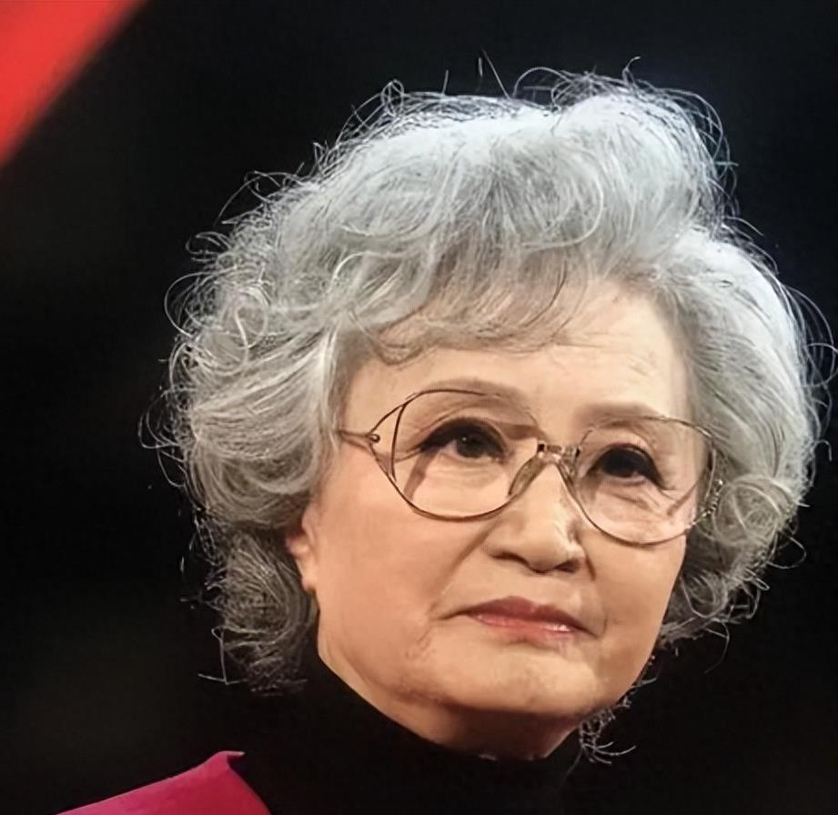 80岁的杨春霞:终身悔恨的演员 杨春霞因被好友欺骗而饰演《西游记》中
