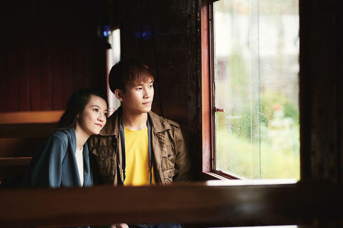 隔窗恋爱完整版恋爱秘籍