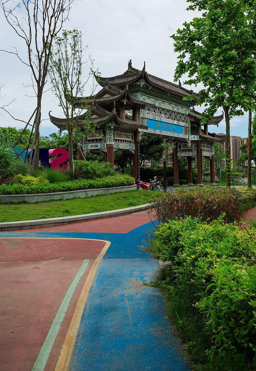 简阳东来桃源景区 简阳,这座位于四川盆地的小城市,拥有着壮美的自然