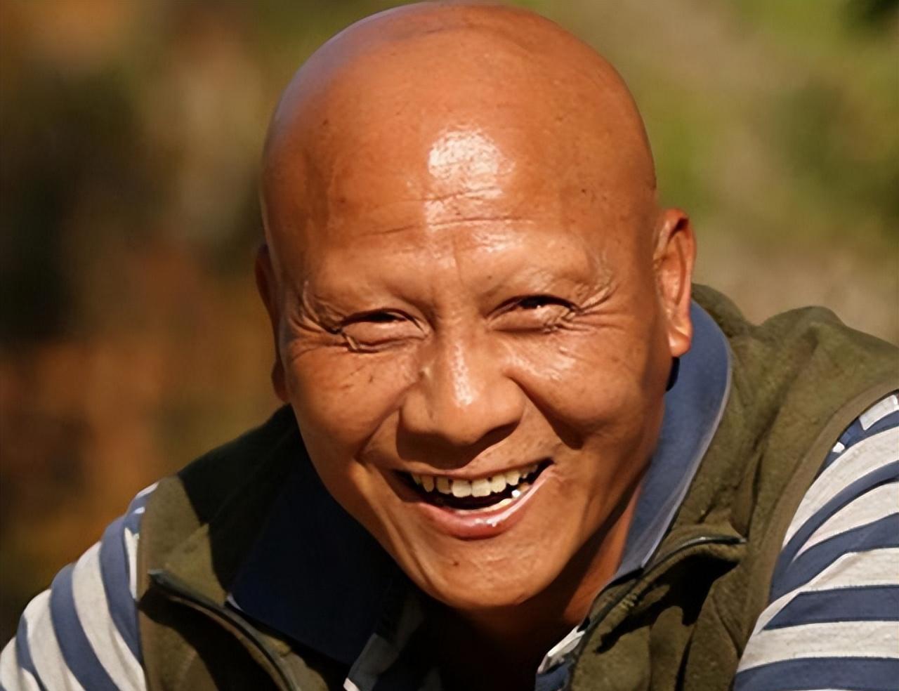 计春华:反派演员的低调人生 计春华是香港电影黄金时代的反派演员之一