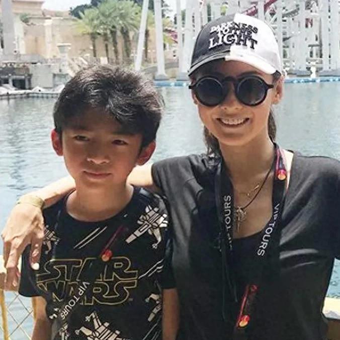 张柏芝家庭状况 张柏芝的大儿子lucas在采访中透露了一些与家庭有关的