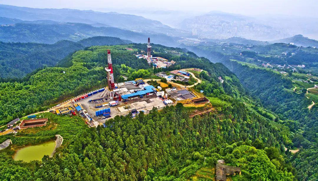 页岩气:超跌反弹潜力无限 页岩气是一种清洁,高效的能源资源和化工