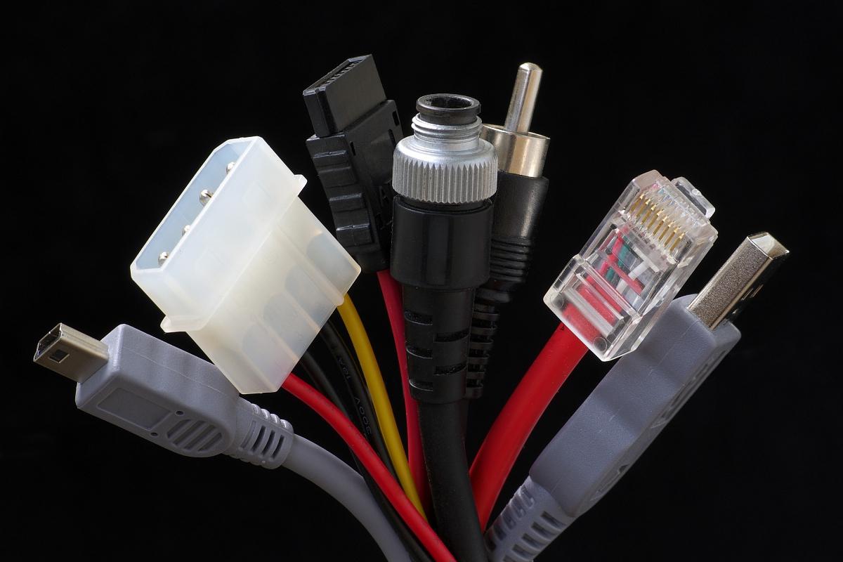 瑞可达:汽车连接器国产替代龙头 瑞可达是国内领先的连接器生产制造商