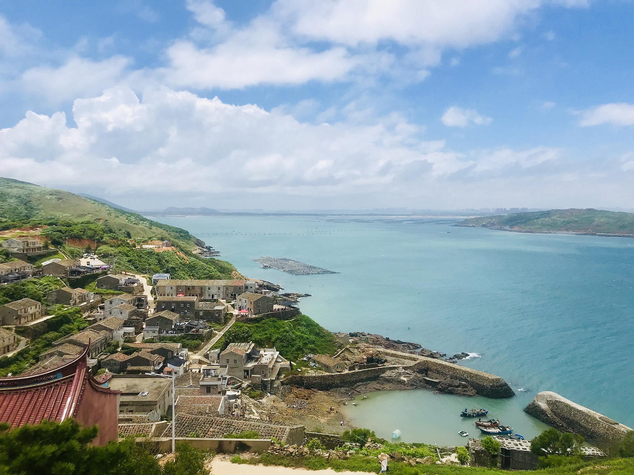 温岭石塘风景区旅游攻略 温岭石塘风景区是一个集自然风光,人文景观和