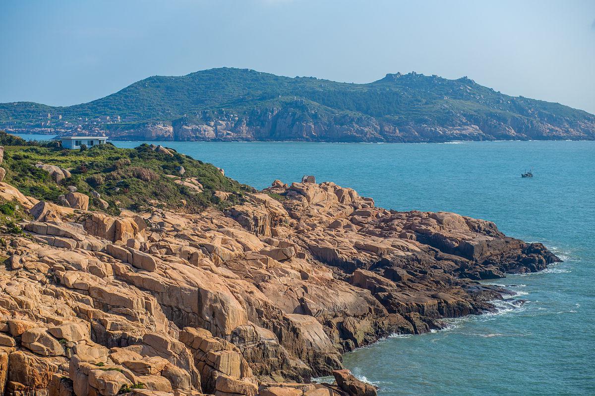 温岭石塘风景区旅游攻略 温岭石塘风景区是一个集自然风光,人文景观和