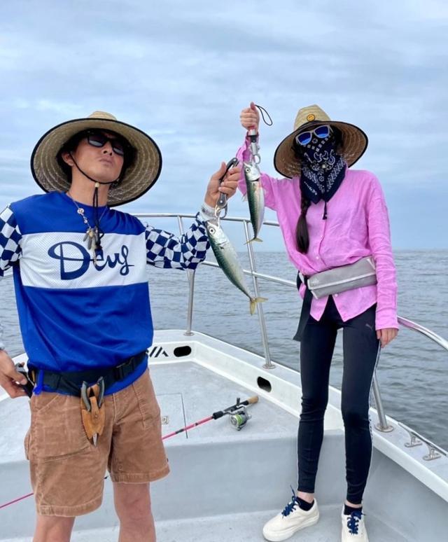木村拓哉工藤静香罕见同框 木村拓哉与工藤静香的恩爱背后,女儿们的