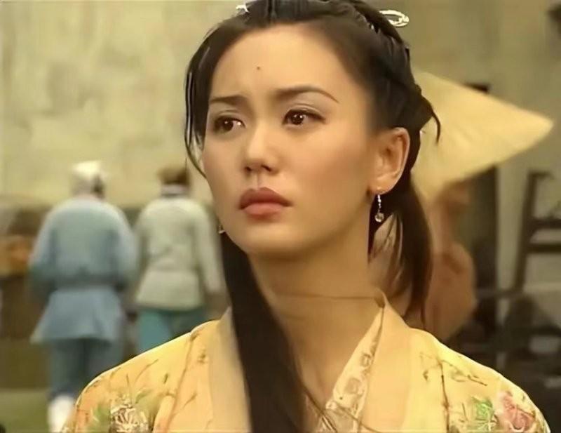 千娇百媚一颗痣 娱乐圈有很多脸上长痣的人,但这些痣并没有影响到她们