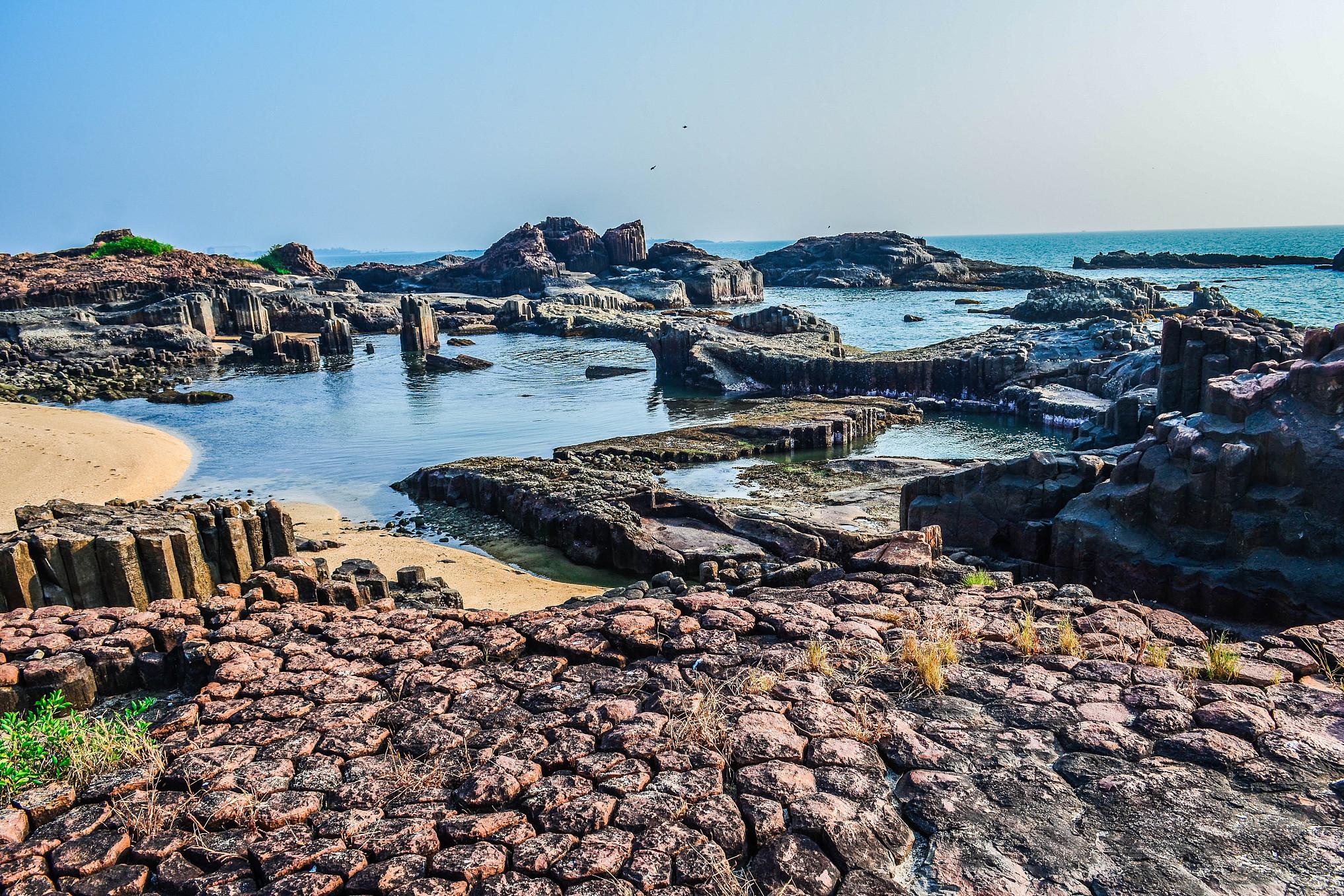 北海冠头岭游玩攻略 北海冠头岭是广西壮族自治区北海市的一座著名