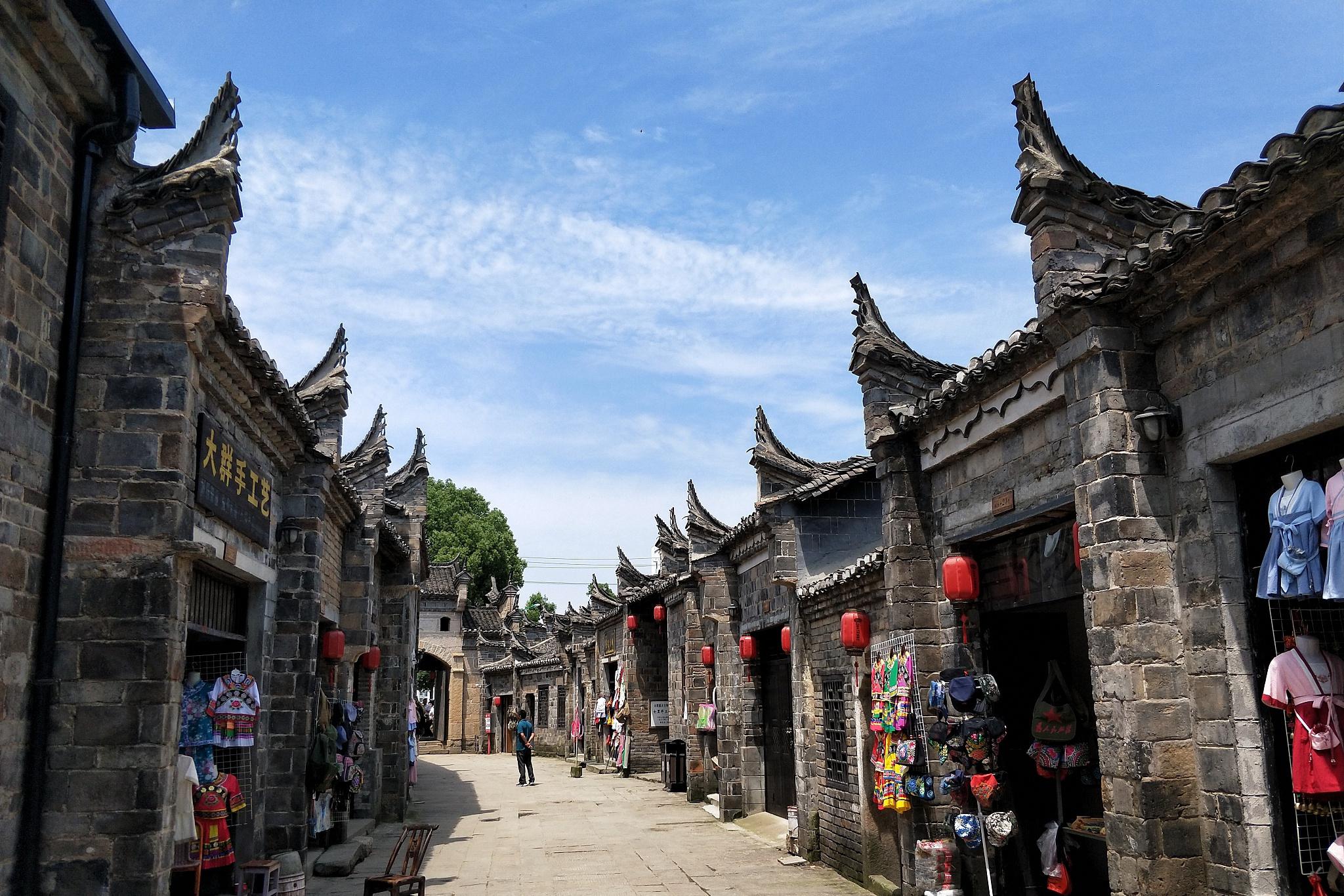 信安古镇旅游攻略 信安古镇位于河北省廊坊市霸州市东南部的信安镇