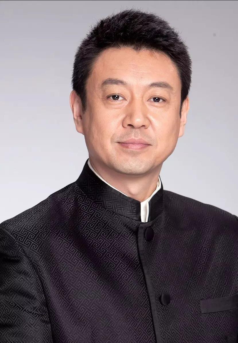 杨柳的婚姻故事:爱情需要真诚和理解 杨柳是央视的资深主持人,他经历