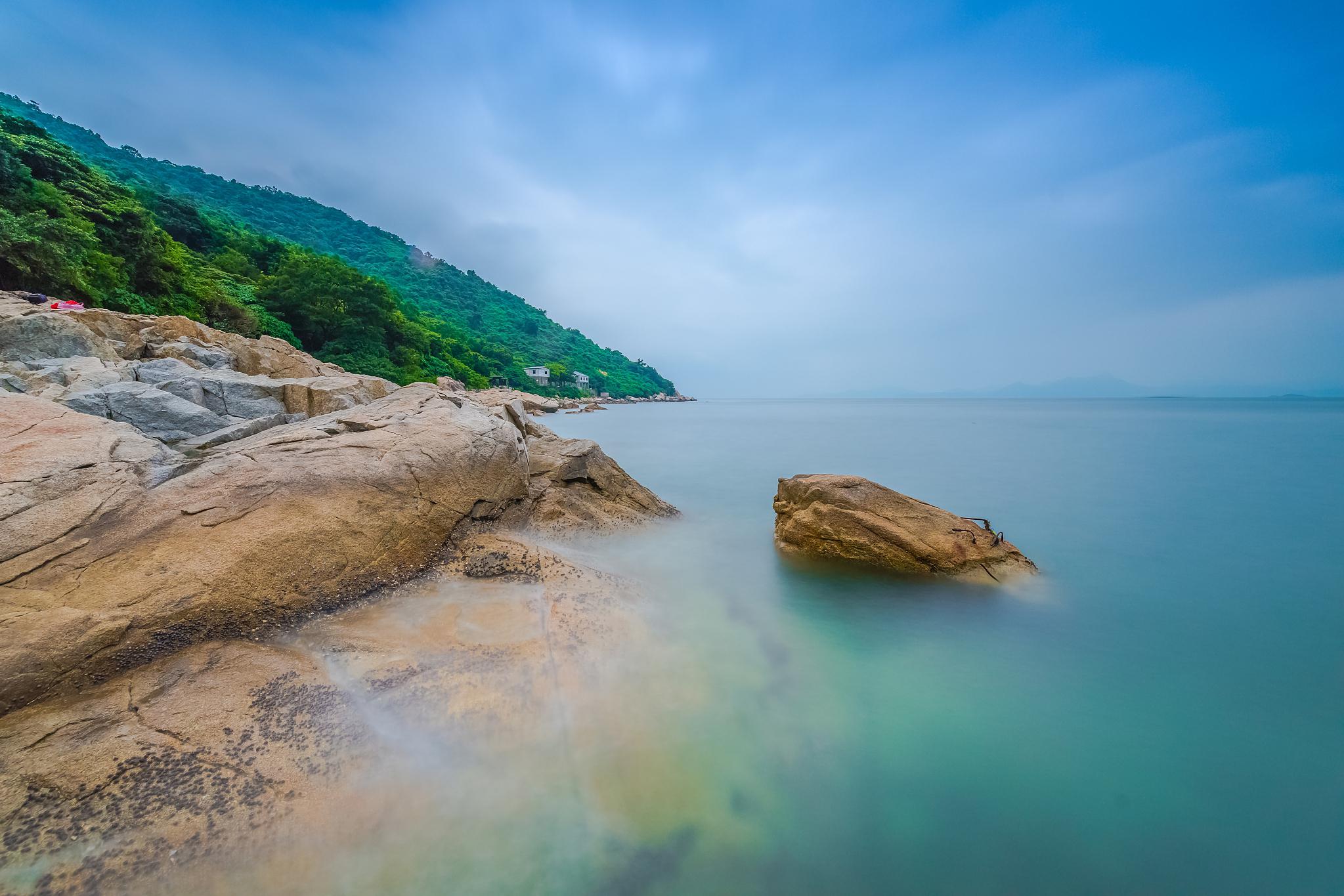 深圳南澳岛一日游攻略 南澳岛位于广东省和福建省交界的海域上,是一个