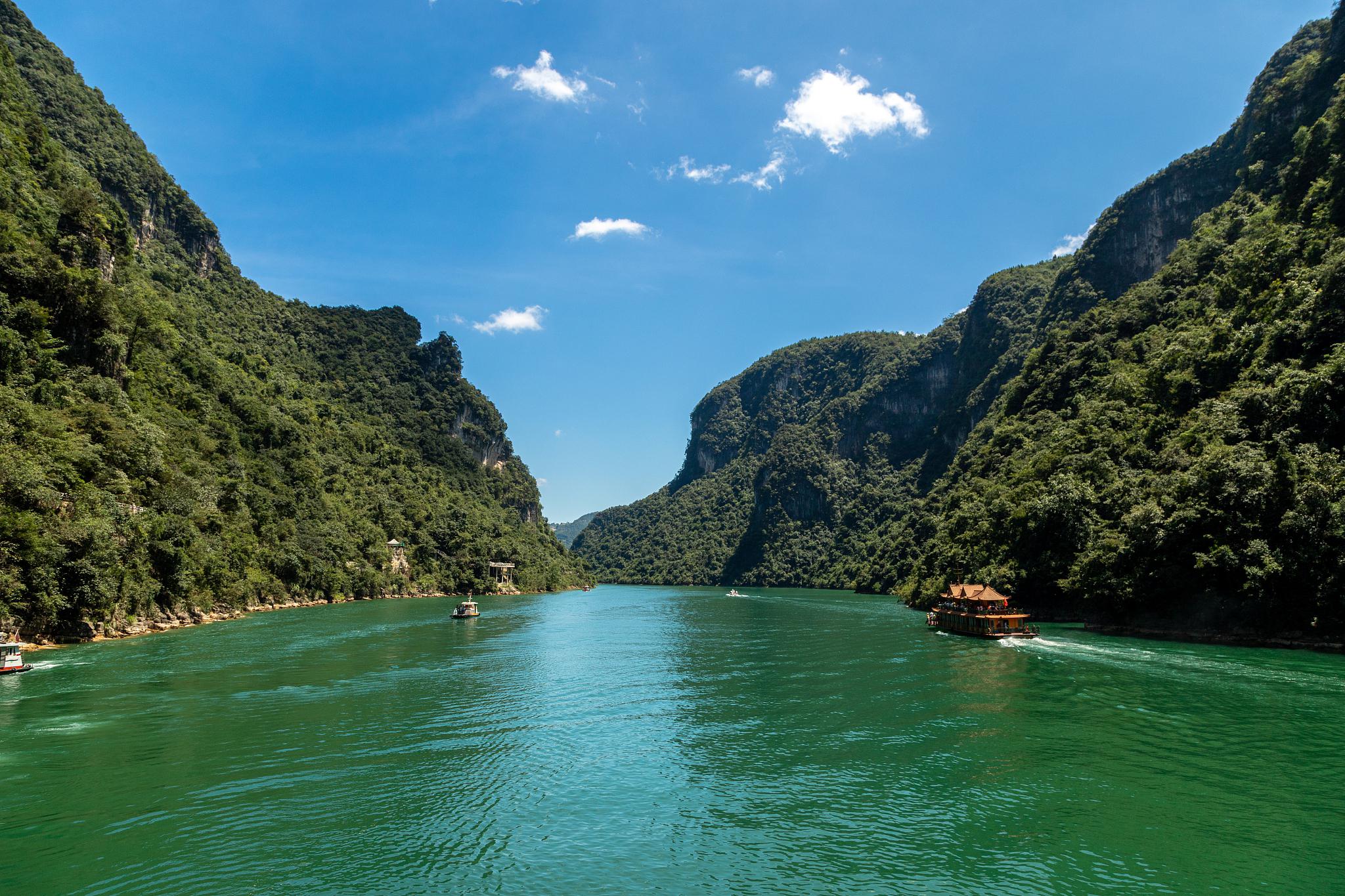 清江画廊自驾游攻略 清江画廊位于中国湖北省恩施土家族苗族自治州,是