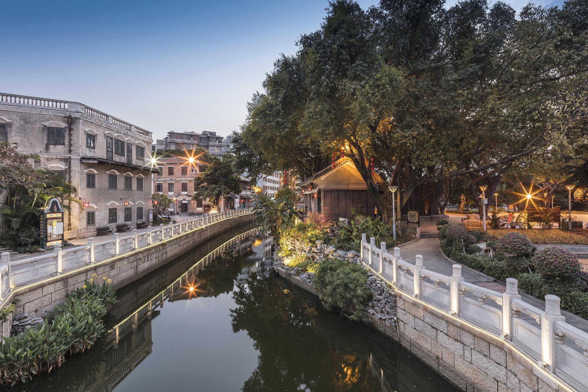 一处自然与文化的交融之地 荔枝湾景区位于我国南部沿海城市广州市