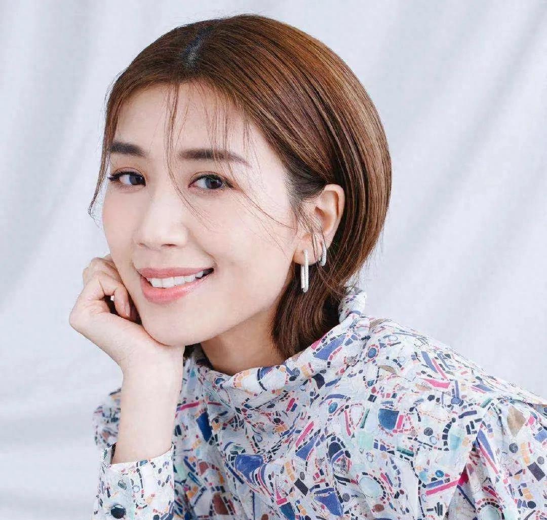 黄智雯官宣结婚 tvb当家花旦黄智雯官宣结婚,黄智雯发文感恩身边爱