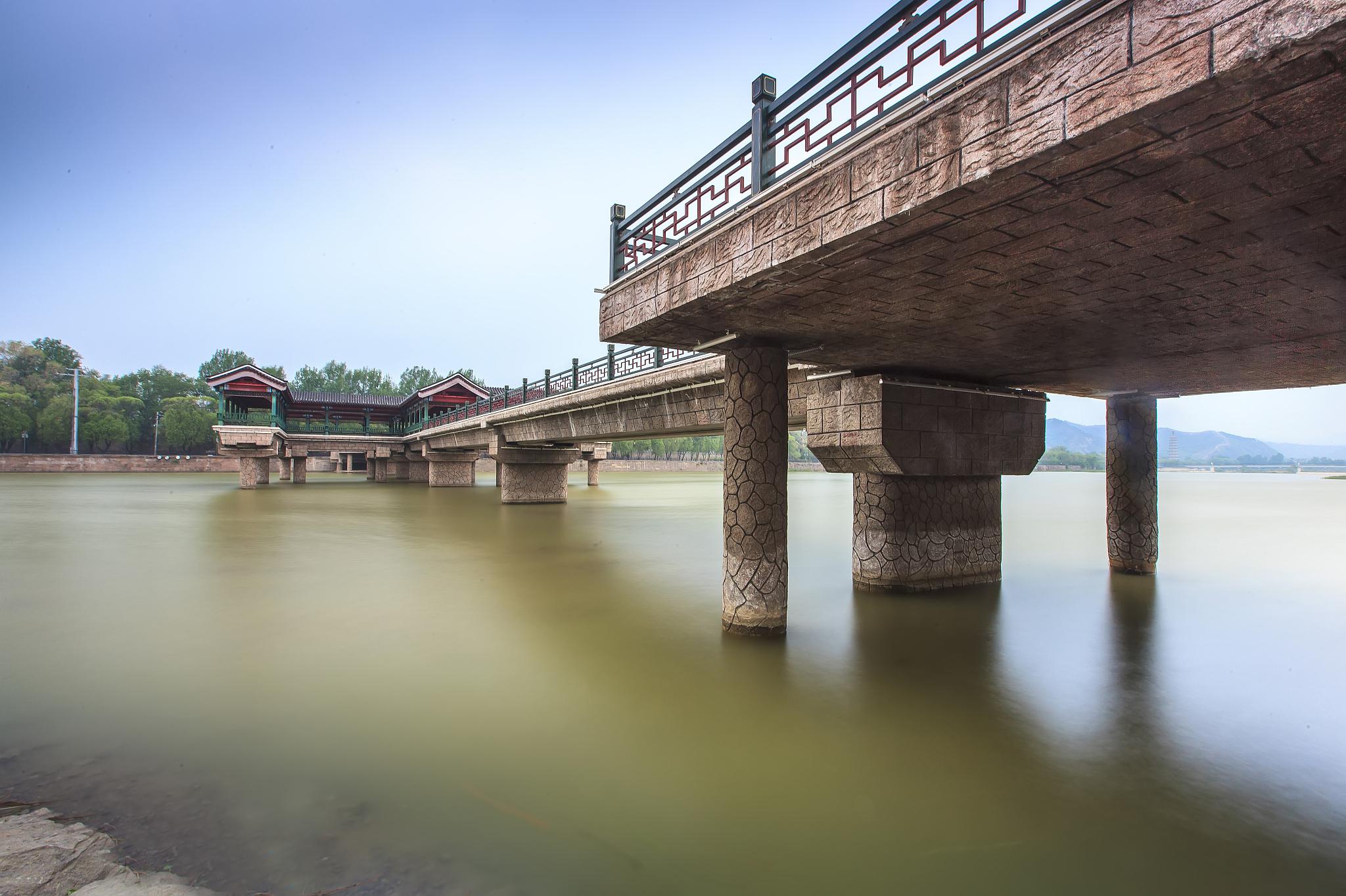 咸阳湖旅游攻略 咸阳湖位于陕西省咸阳市渭城区渭阳路全段,是陕西省