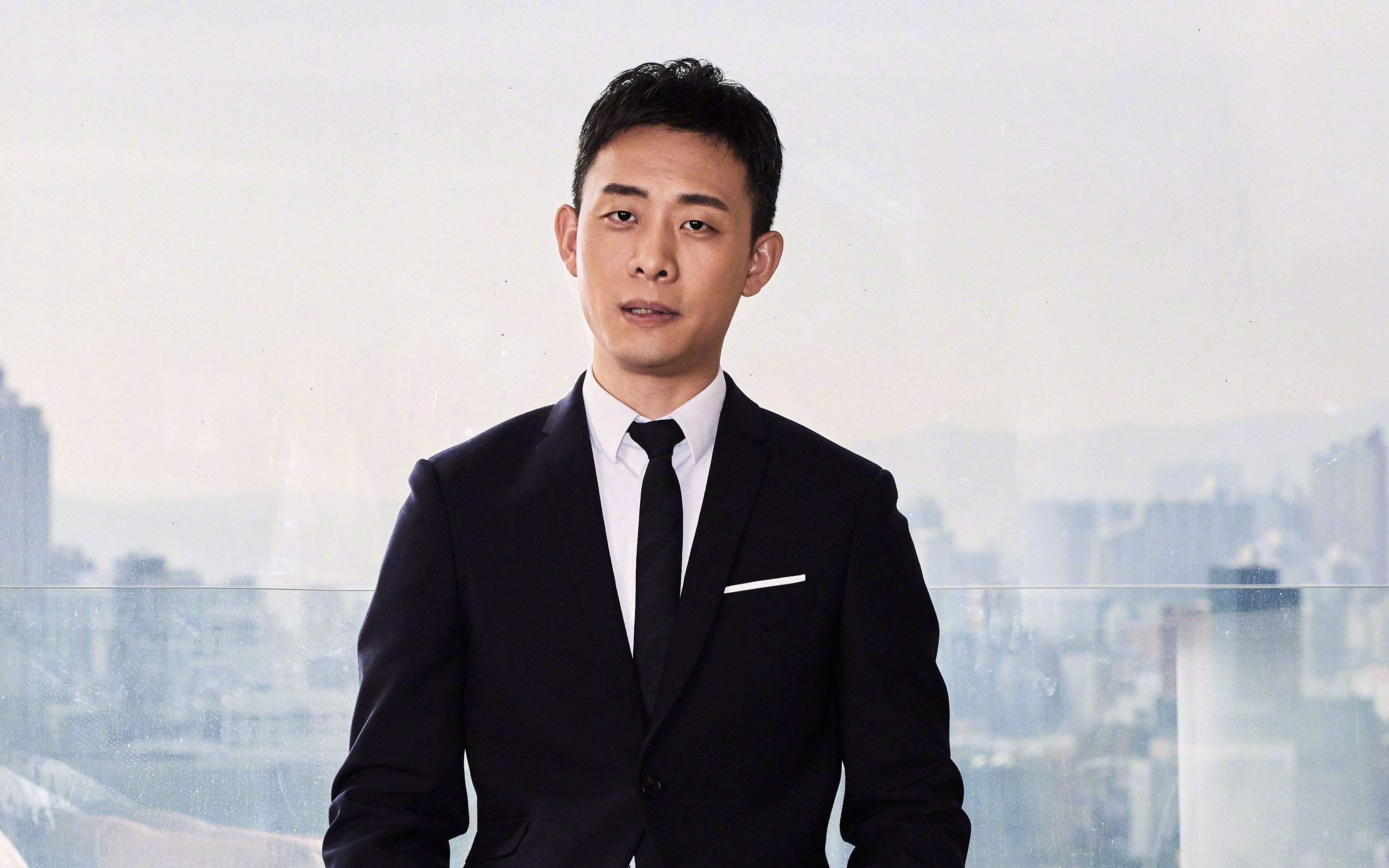 钱琳琳和张译的丁克之爱 央视主持人钱琳琳与小6岁的演员张译的婚姻