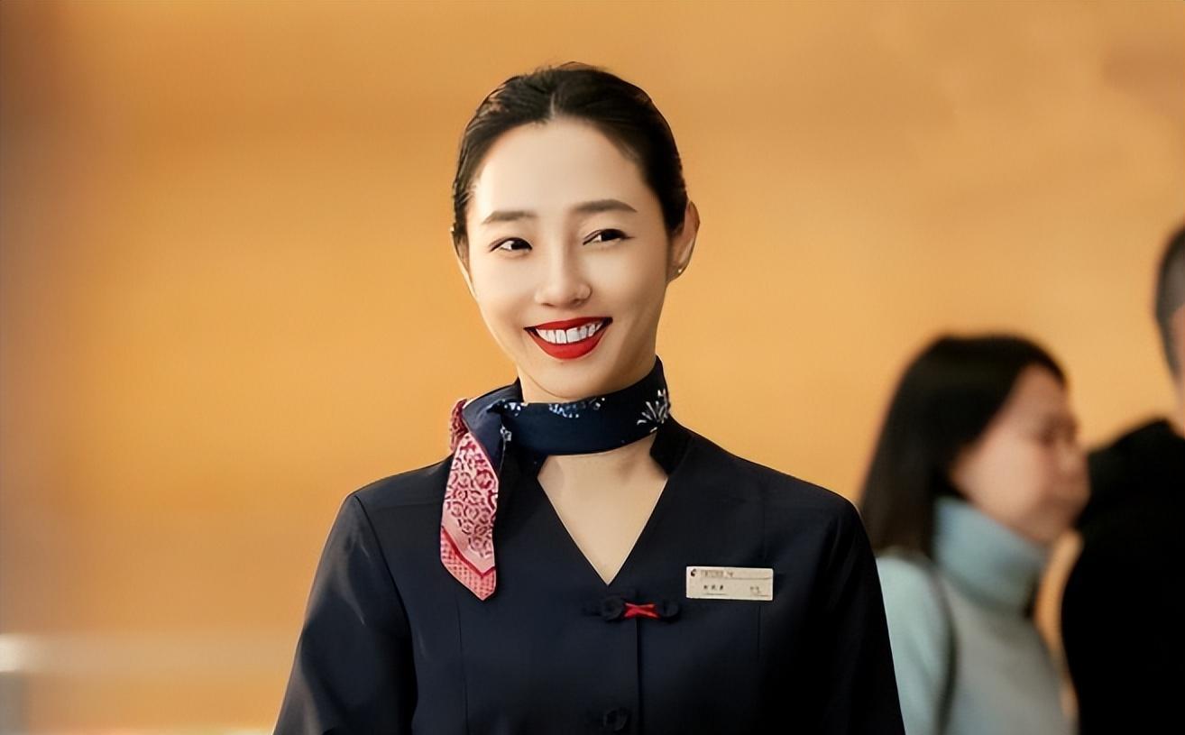 中国机长原型人物空姐图片