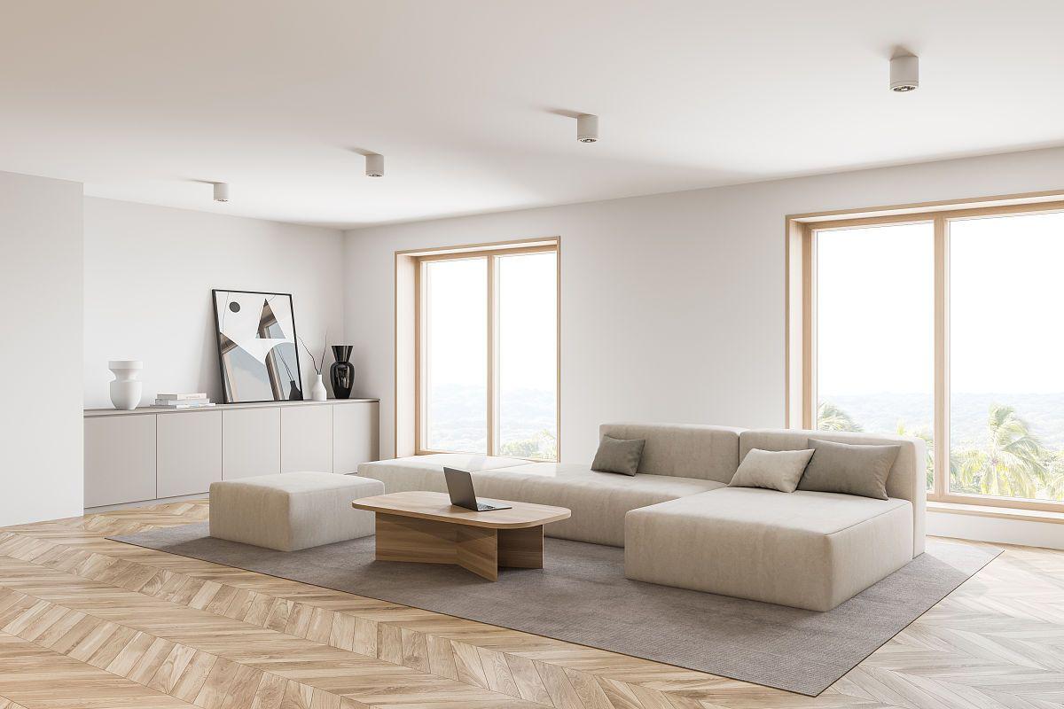 全白色客厅配沙发,如何选择合适的颜色?