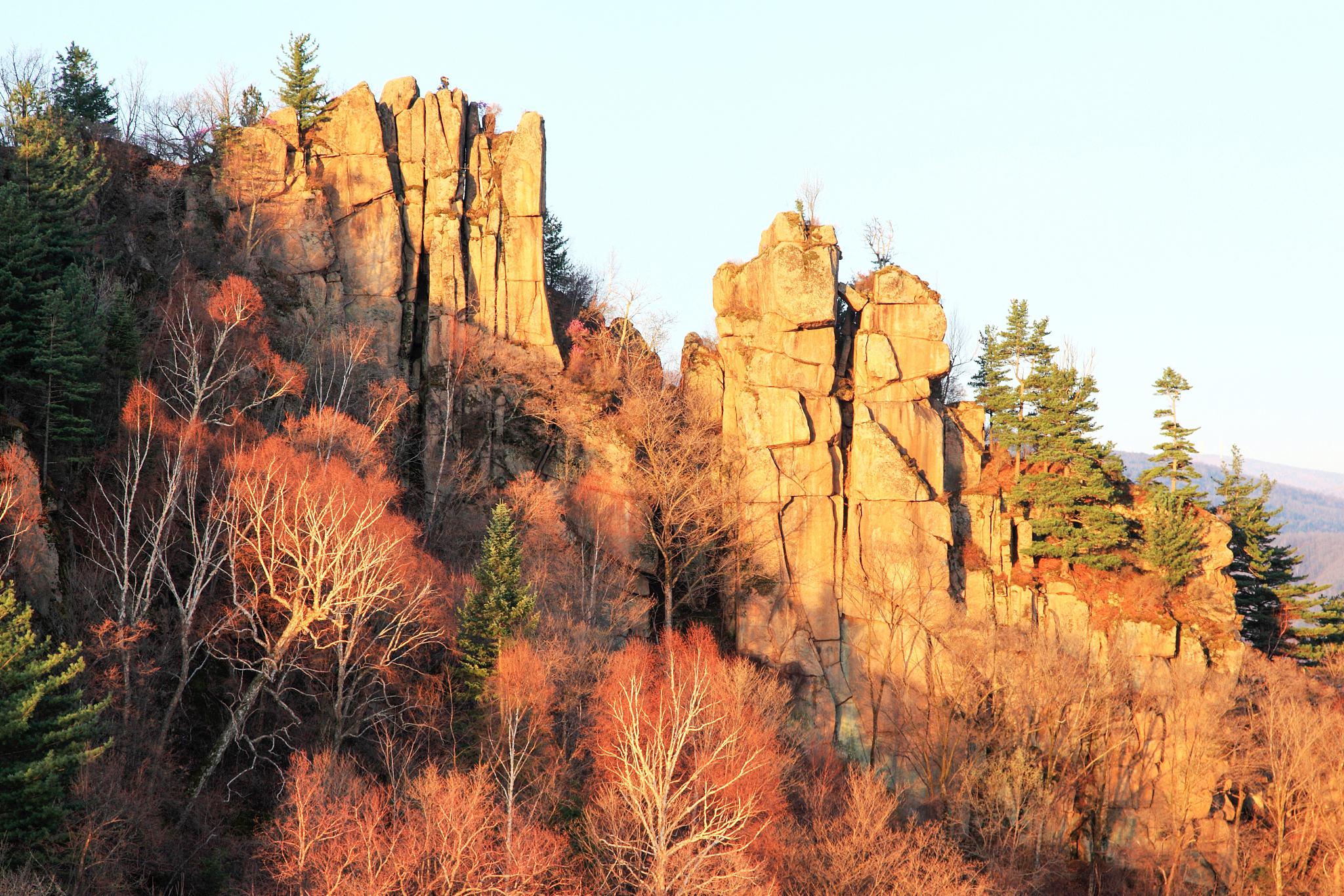 汤旺河林海奇石景区秋季游玩攻略 汤旺河林海奇石景区的秋季是一年中