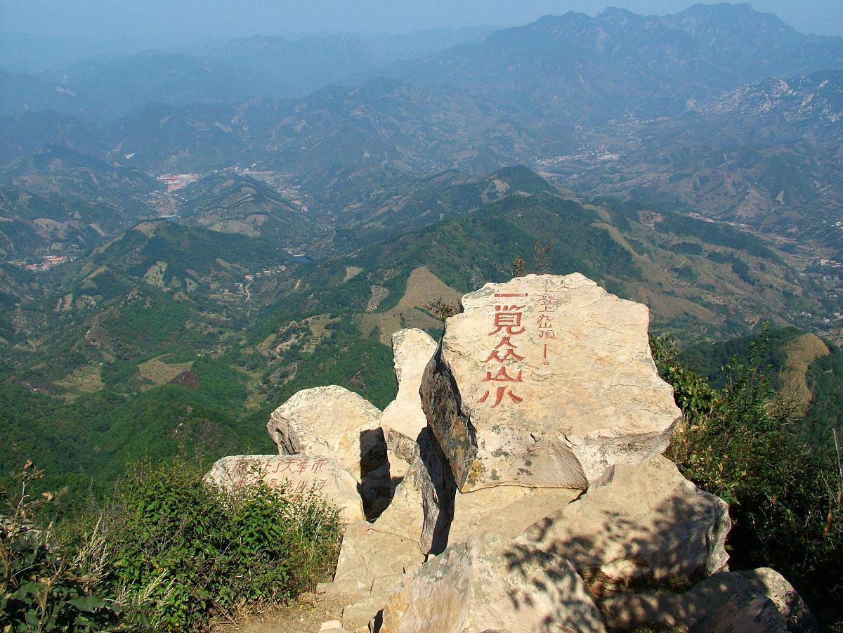 虎峪自然风景区 在北京昌平区的西北角,隐藏着一个迷人的地方——虎峪
