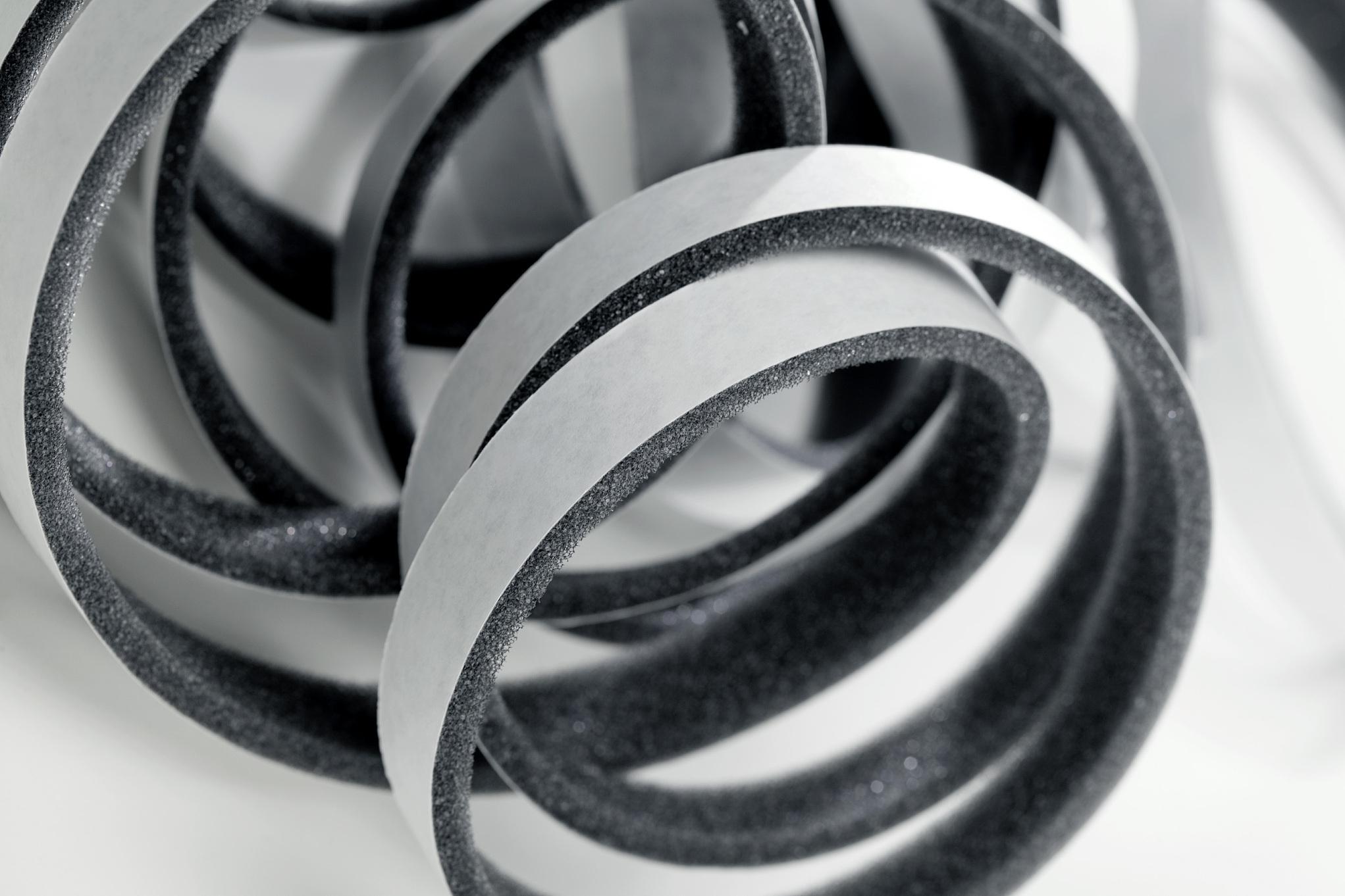 新材料,节能环保等战略性新兴产业的重要原材料,2023年我国氟橡胶市场