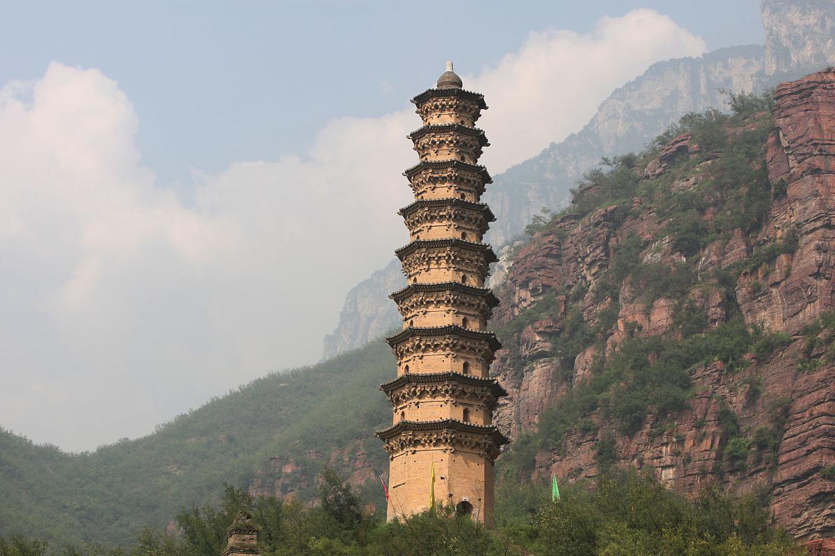 北京冶仙塔旅游风景区 北京冶仙塔旅游风景区位于北京市密云区,是一处