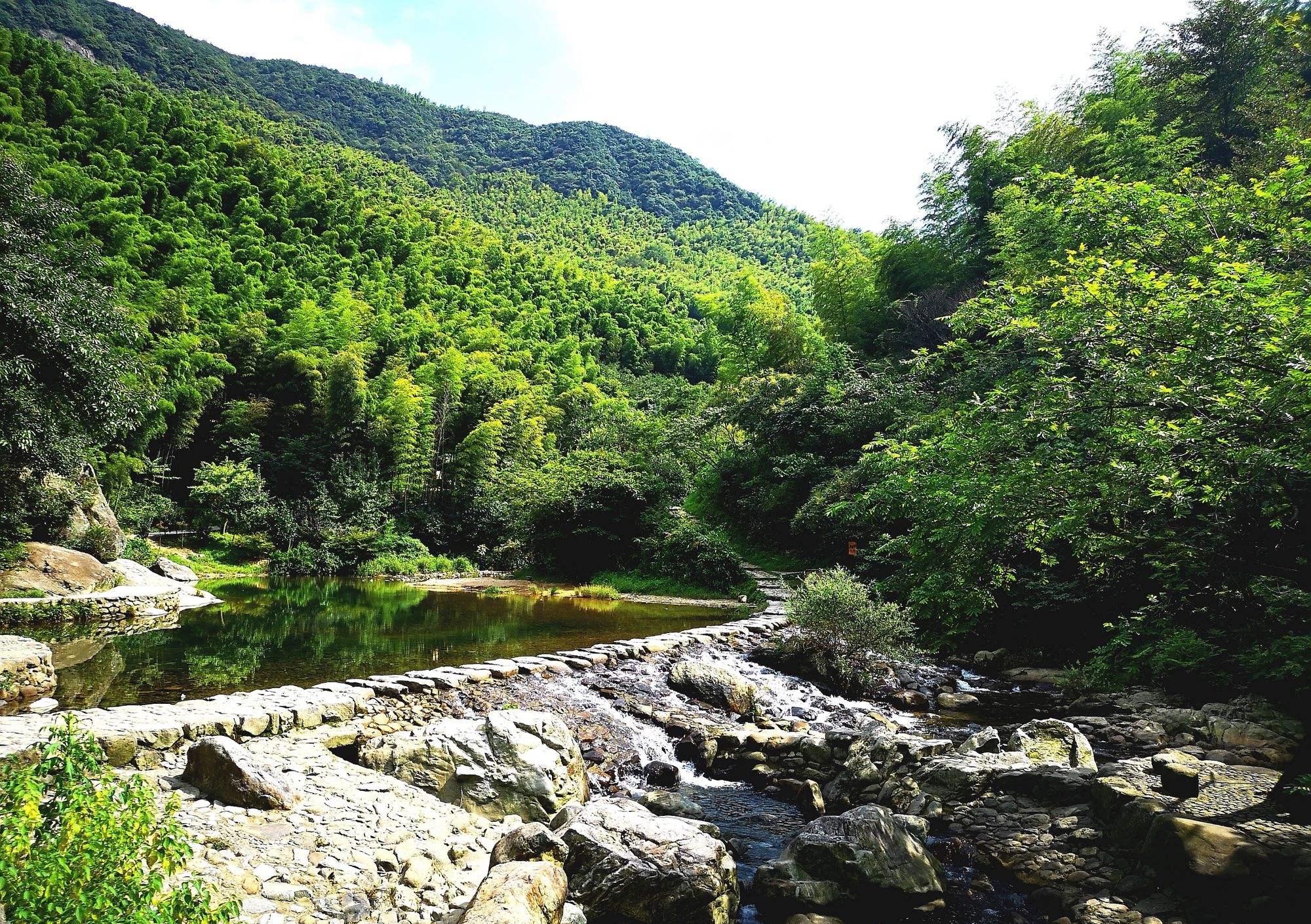 浙江东部的"小九寨"——芝林村 大隐镇芝林村,藏着一个被誉为"浙江的