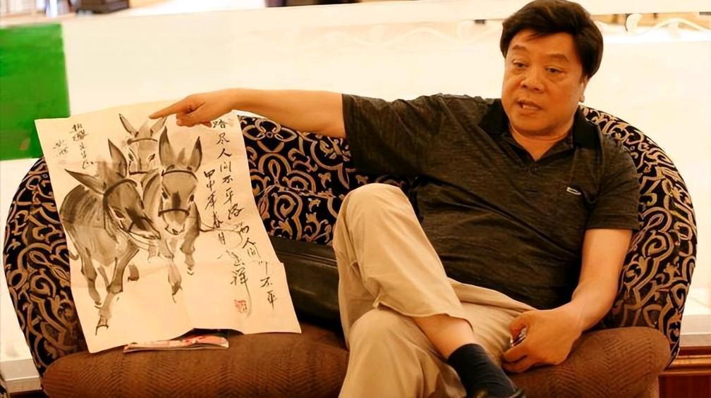赵忠祥:5亿遗产不留给独子的原因 赵忠祥是我国第一位男播音员,他的