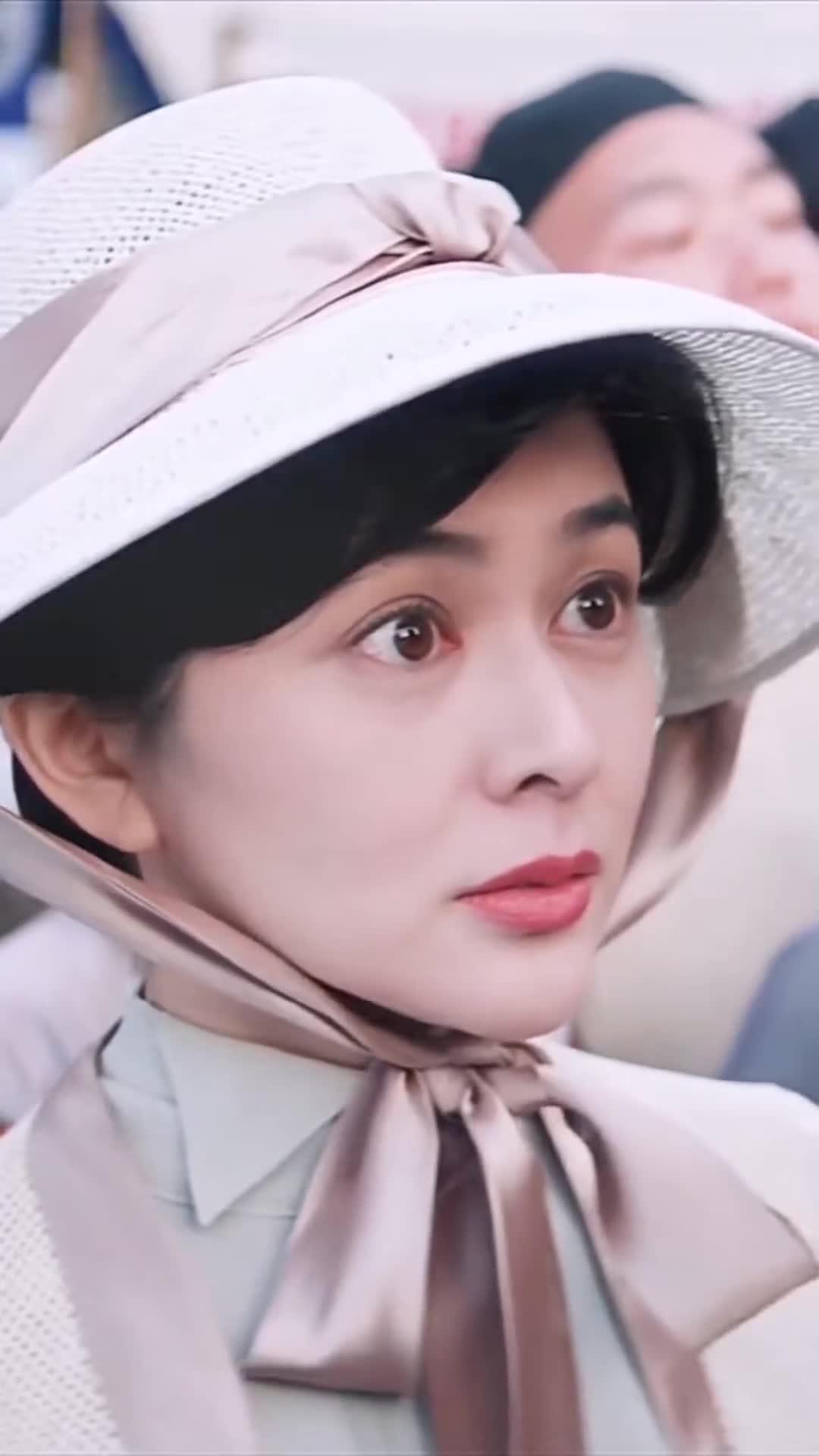 关之琳:不愧是昔日香港第一大美女 关之琳,香港著名女星,61岁高龄