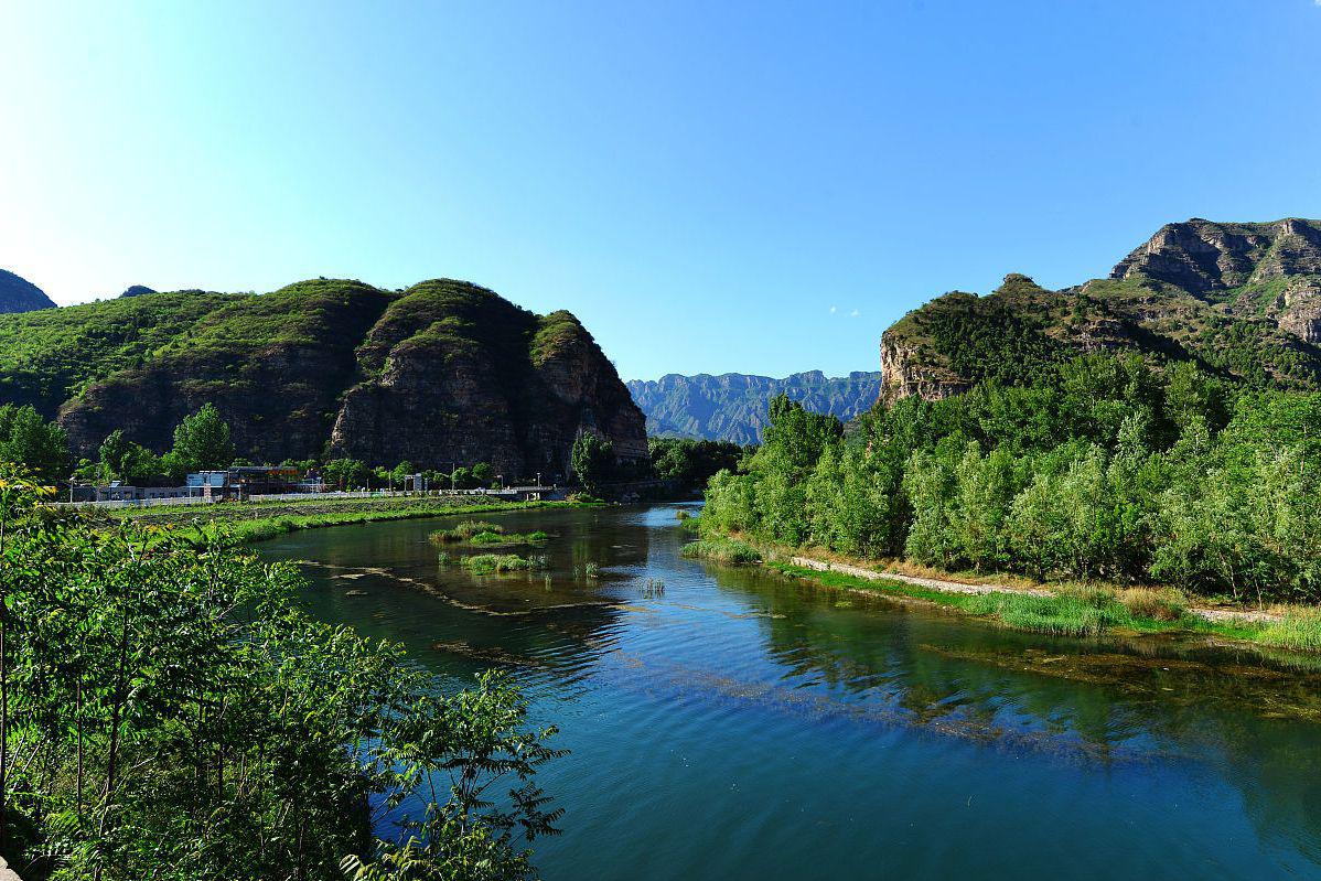 野三坡风景区的美景 在这个繁忙的都市生活中,我们总会渴望逃离喧嚣