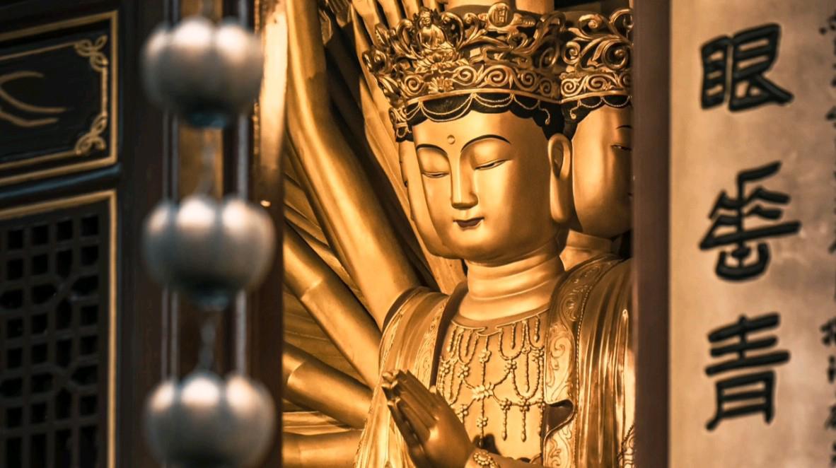 江西九江东林寺 江西九江东林寺,是一座千年古刹,承载着丰富的历史和