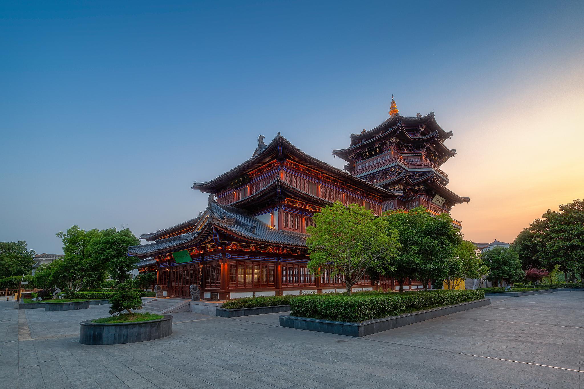 许昌必去景点攻略 许昌,这座拥有着悠久历史的古都,以其丰富的文化