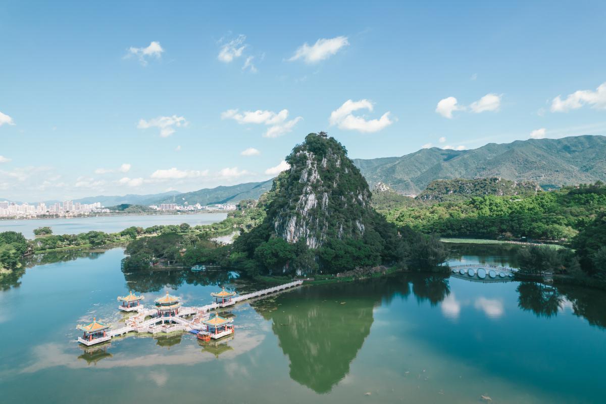 广东肇庆,一个充满历史和文化的城市 肇庆被誉为"中国优秀旅游城市"