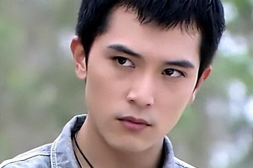 邱泽:从运动员到演员 邱泽在电影《最好的相遇》中扮演一个智力有障碍