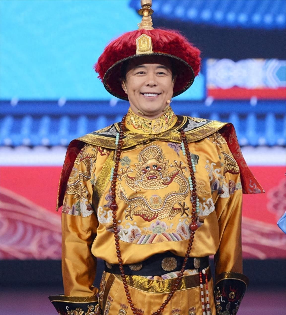 《笑对人生》:一个风流成性的老戏骨的晚节不保 张铁林,一个曾经被称