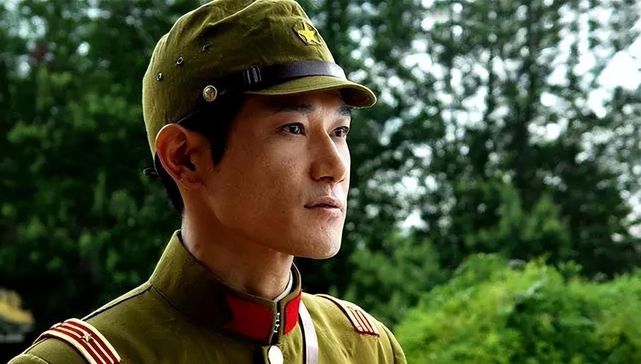矢野浩二是一位在中国娱乐圈发展的日本演员,他在中国安家落户,并在