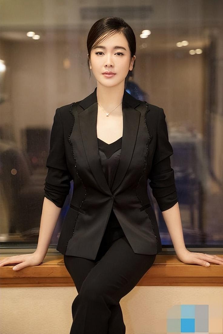 46岁的她归来"杀疯了" 左小青,从体操选手转型为演员,经历了从影帝