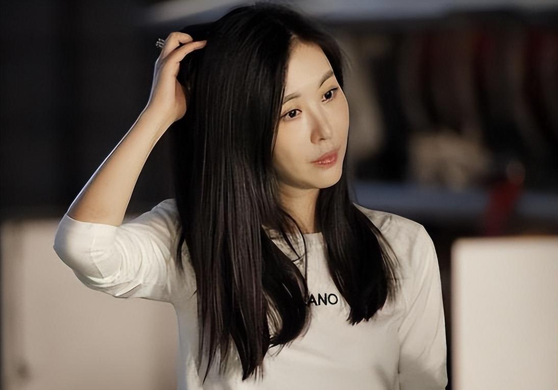 田朴珺:不为钱的女强人 田朴珺,一个名字引人入胜的女性,她的成长历程