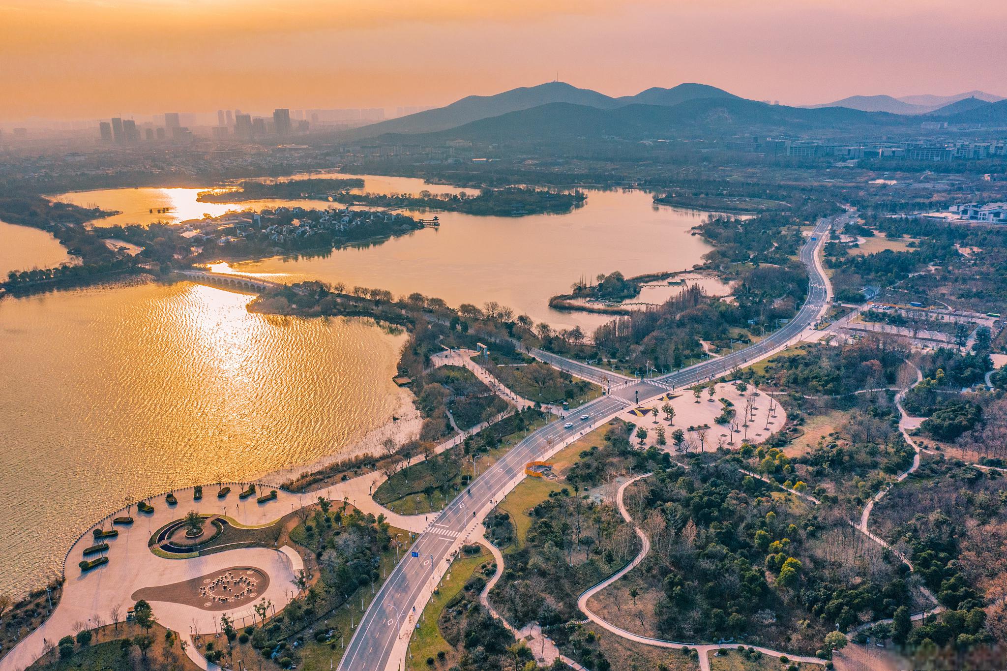 徐州云龙湖风景区,城市之肺 徐州云龙湖风景区,中国江苏省徐州市的